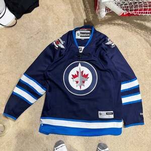 Reebok Winnipeg Jets NHL Hockey Jersey Large